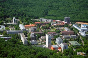 Der Campus in Saarbrücken (Quelle: Universität des Saarlandes, Foto: Winkler)